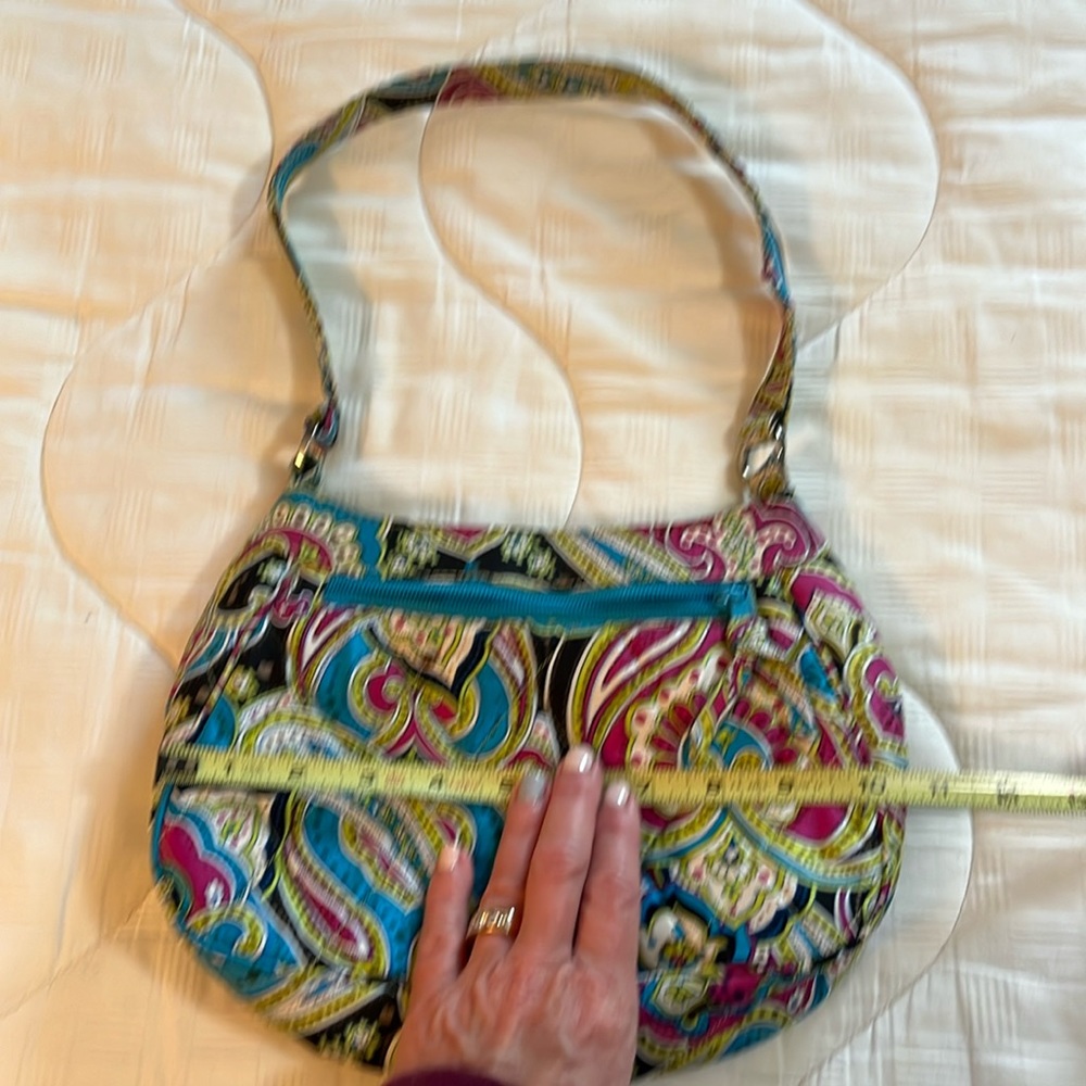 Vibrant Vera Bradley, shoulder bag with silver accents and magnetic closure